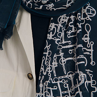 アリーデベルチ エルメス スカーフ HERMES Silk Belles Amures Scarf 90 34830 | FASHIONPHILE